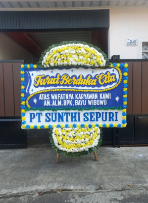 Papan Bunga Duka di Pulau Batang Dua