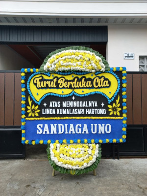 Papan Bunga Duka di Pulau Batang Dua