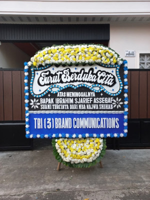 Papan Bunga Duka di Pulau Batang Dua